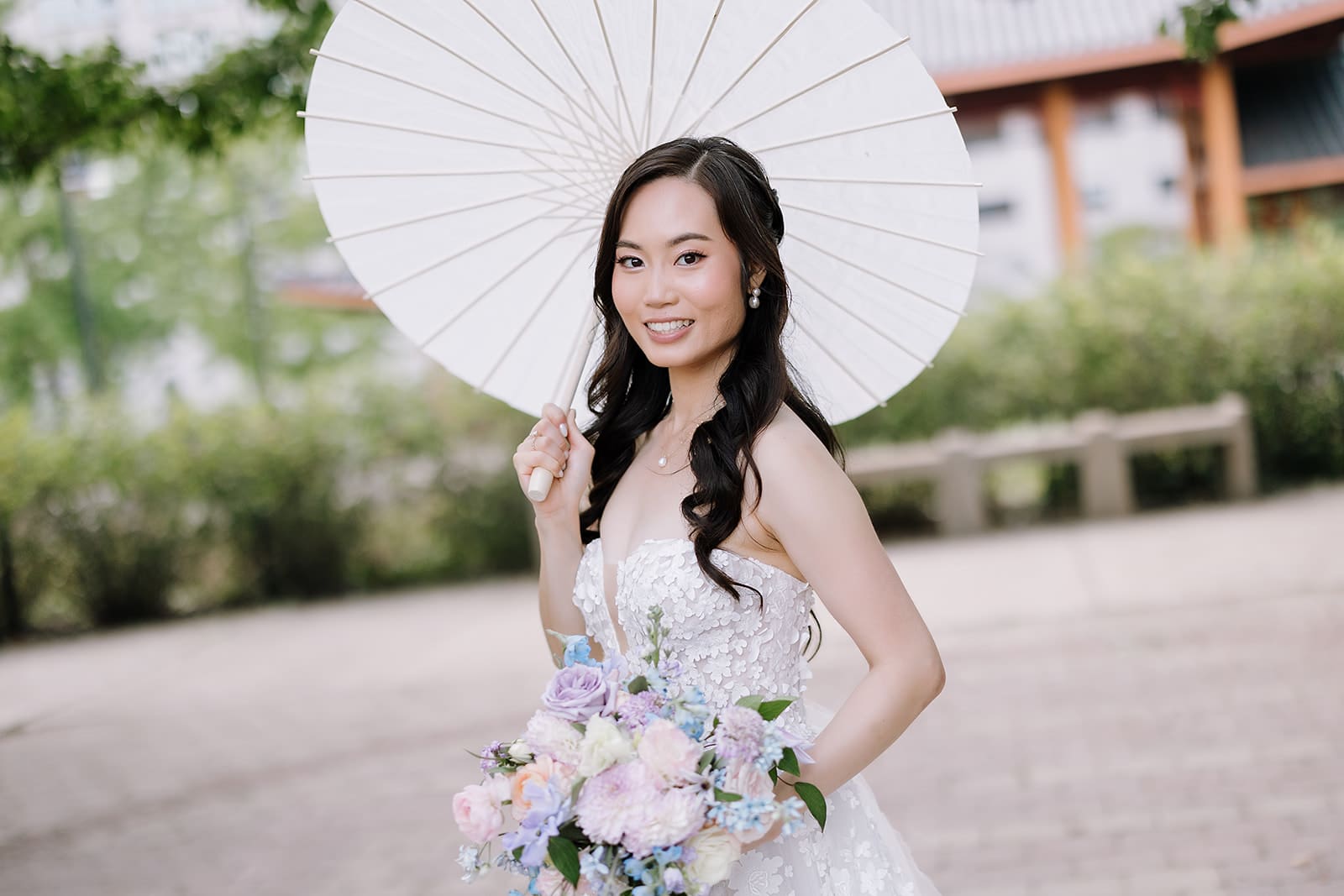 Windy City Glam asian bride