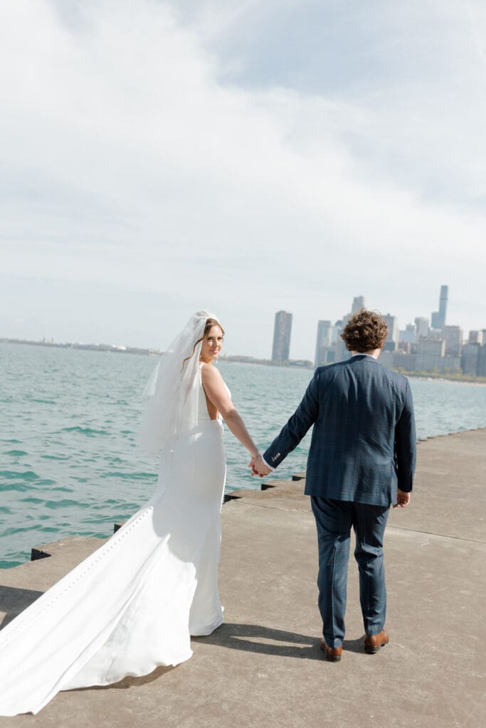 Windy Ciity Glam bride glam couple shoot