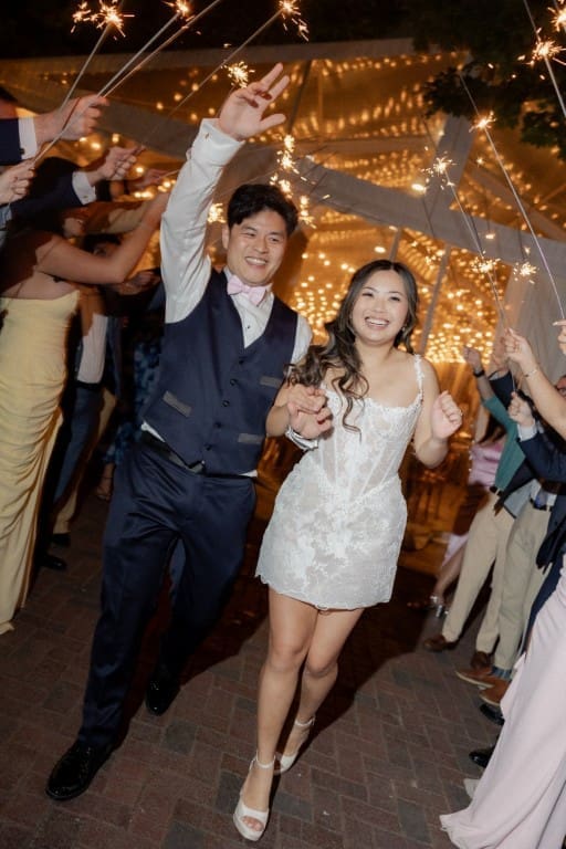 Chicago bride and groom posing.