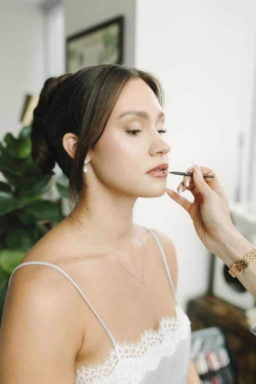 Chicago bride in soft natural glam
