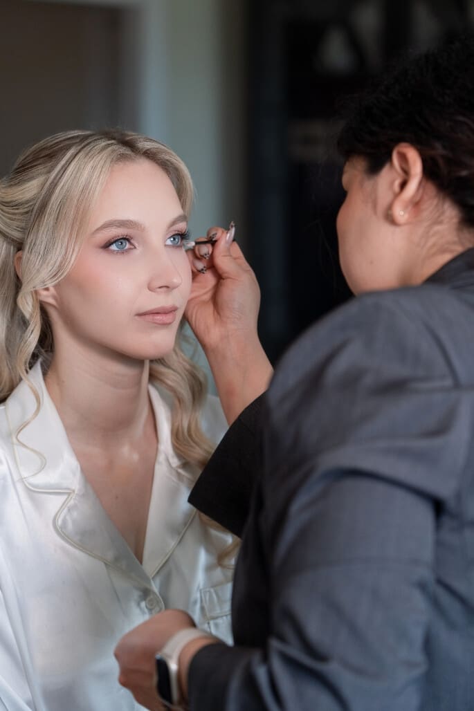 Chicago bride and makeup artist
