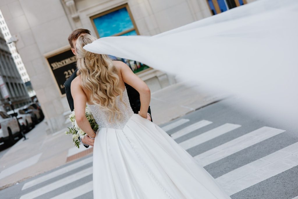 Blonde bride in half up half down hairstyle